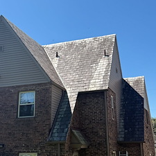 Slate-Roof-Soft-Wash-Transformation 0
