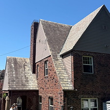 Slate-Roof-Soft-Wash-Transformation 2