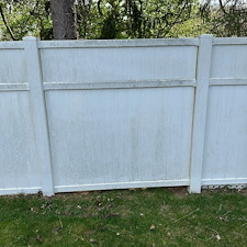 Vinyl-Fence-Transformation-Pittsburgh-PA 4